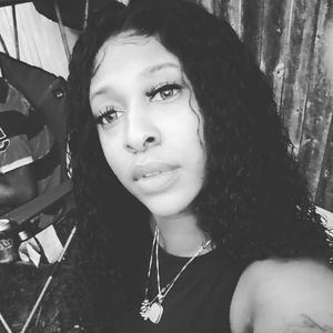 Meet your Posher, Misa